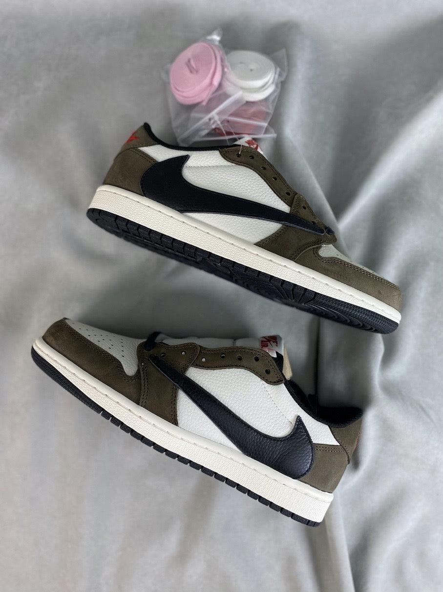 Designer Fragment x Travis Scott x Air Jordan 1 Low CQ4277-990