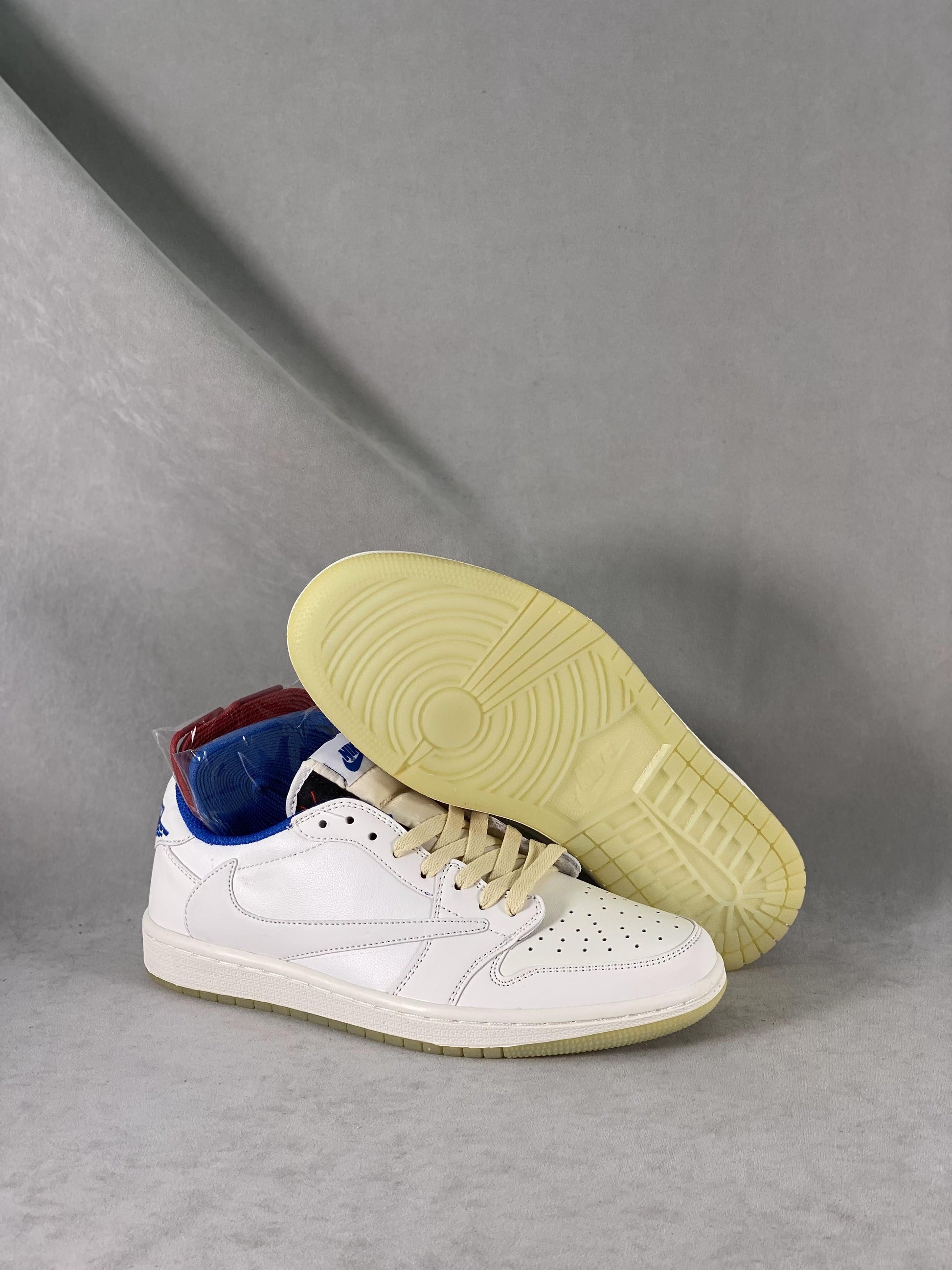 Designer Travis Scott x Fragment x Air Jordan 1 Low DM7866 149