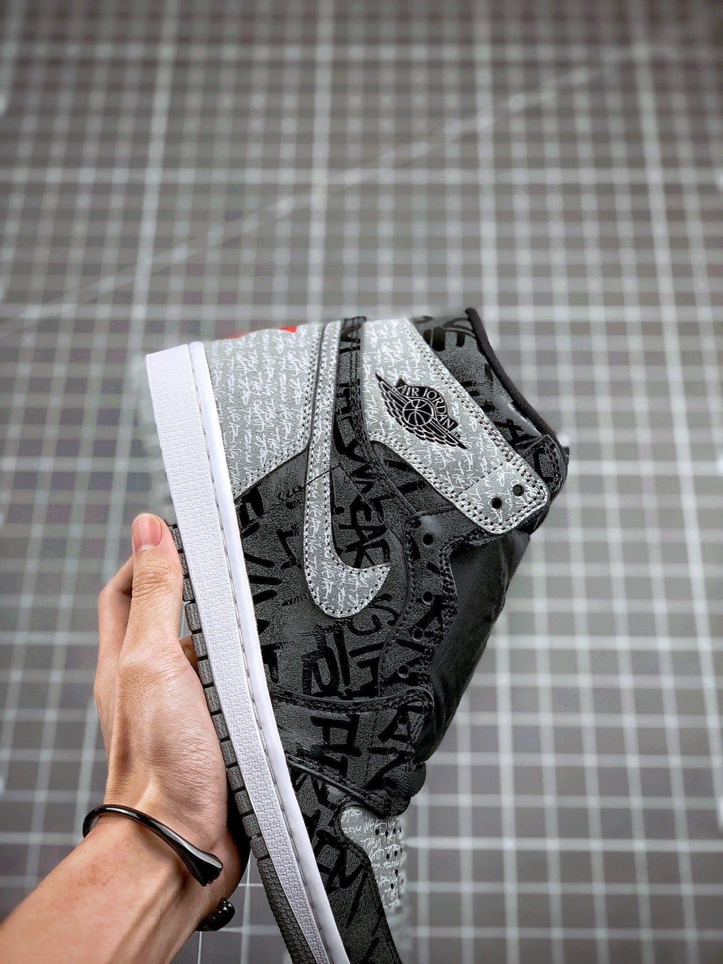 Designer Air Jordan 1 OG "Rebellionaire" Black Ash Rebellion