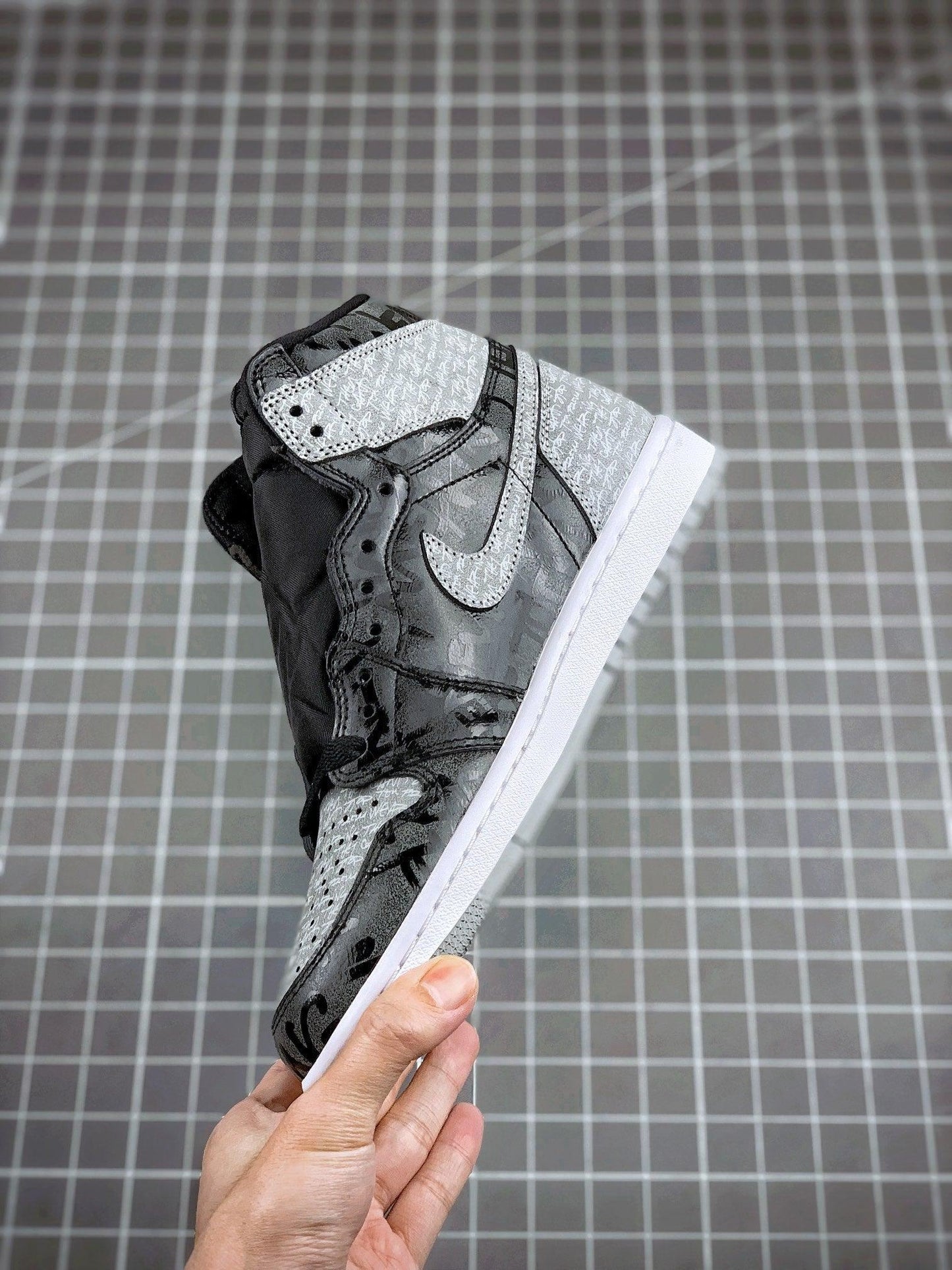 Designer Air Jordan 1 OG "Rebellionaire" Black Ash Rebellion