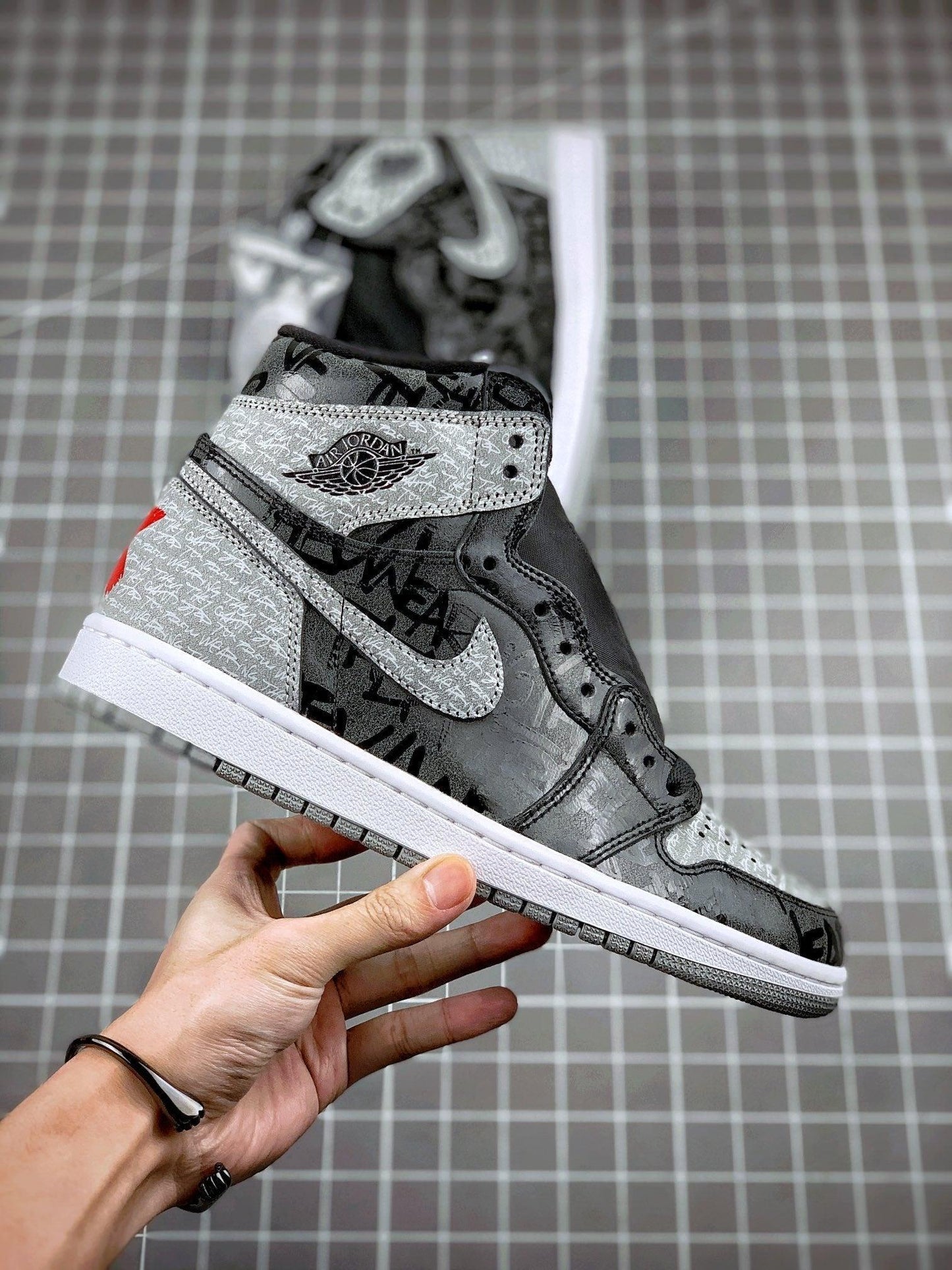 Designer Air Jordan 1 OG "Rebellionaire" Black Ash Rebellion