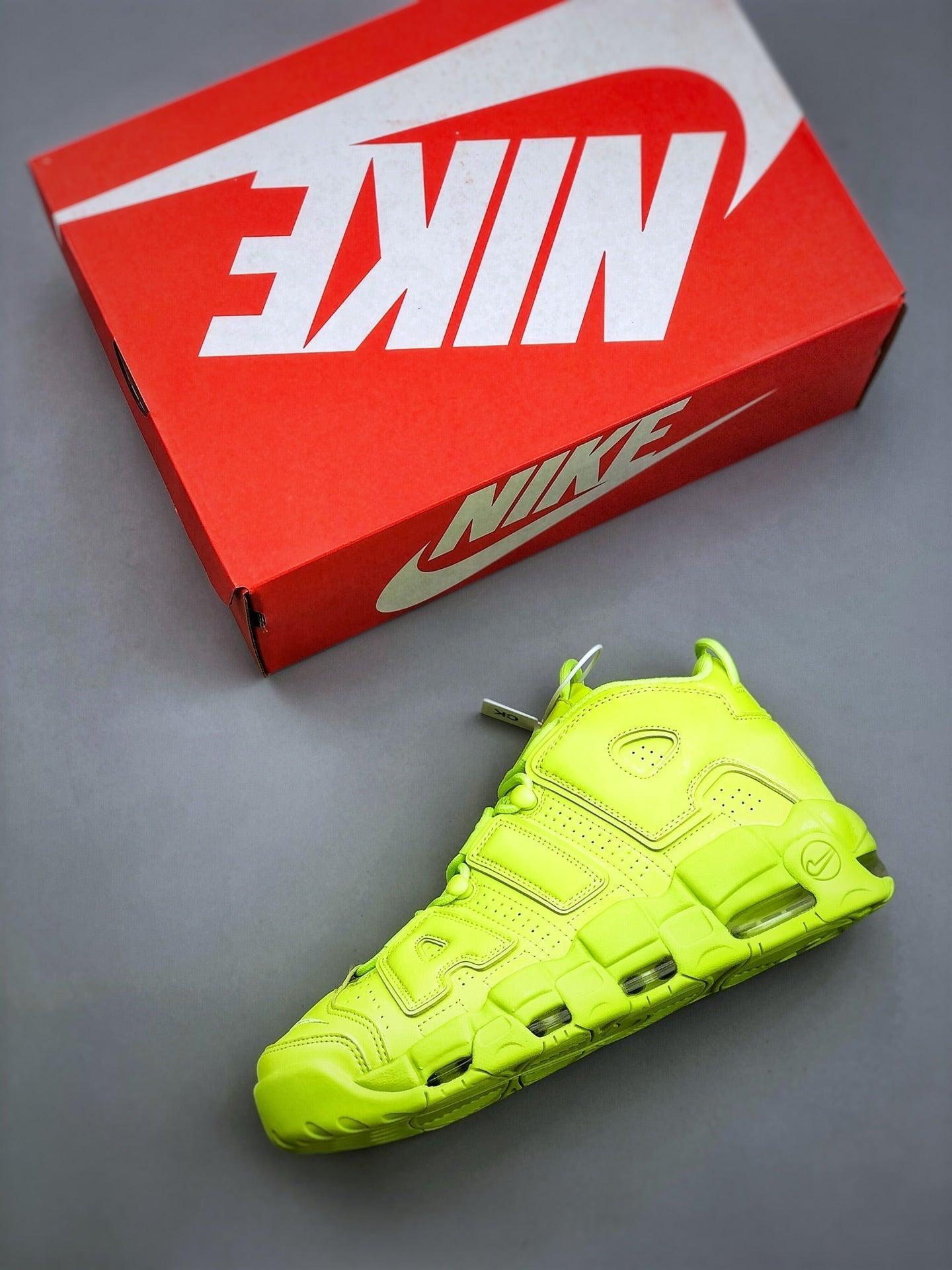 Designer Air More Uptempo DX1790-700