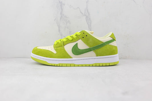 Designer NK SB Dunk Low Pro Sour Apple DM0807-300