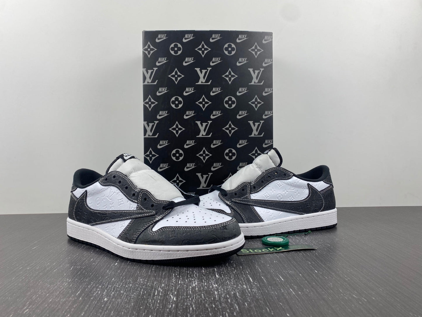 Designer Air Jordan 1 x LV dl2211-001