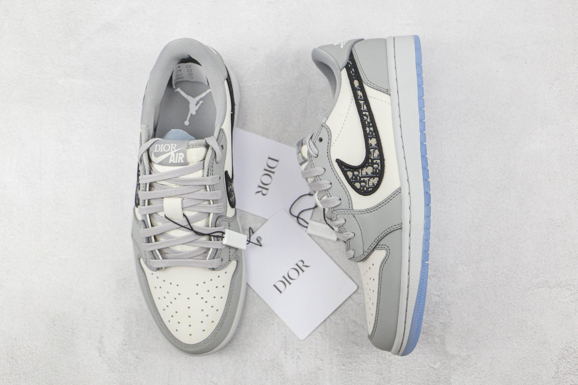 Designer Dior x Air Jordan 1 CN8608-002