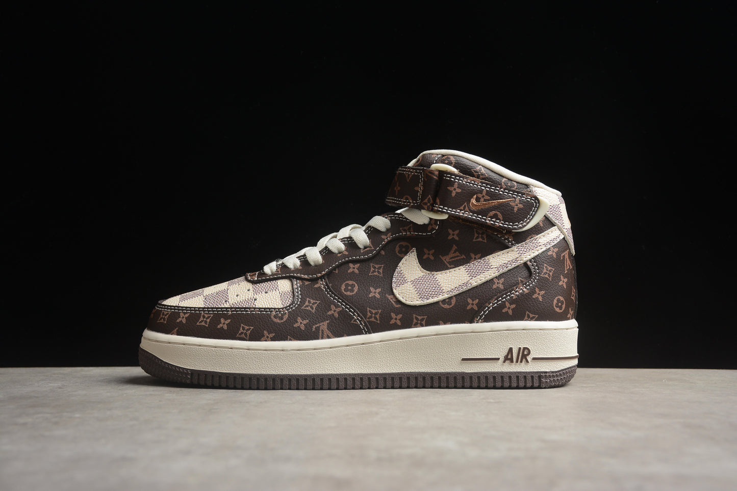 Designer Air Force 1 x LV DV0688 200