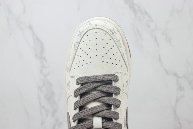 Designer SB Dunk Low x LV FC1688-131