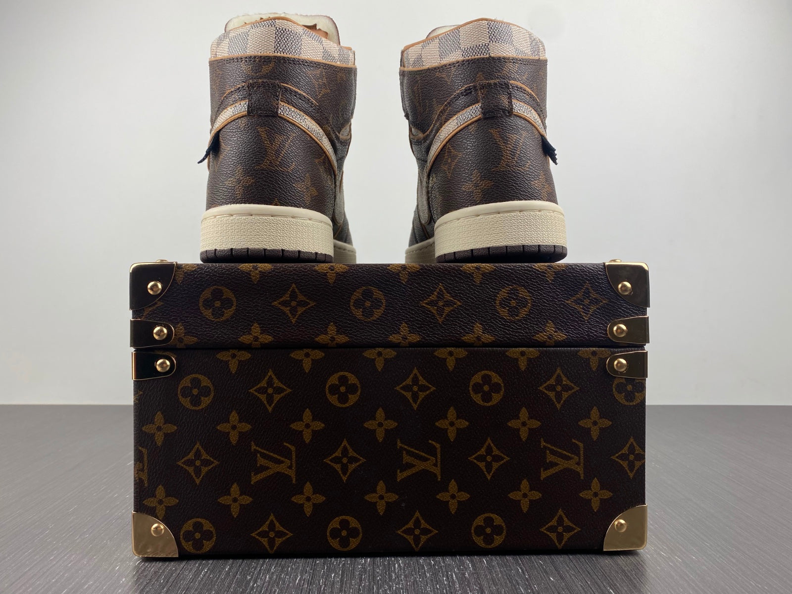 Designer Air Jordan 1 x LV x OFF-W Monogram