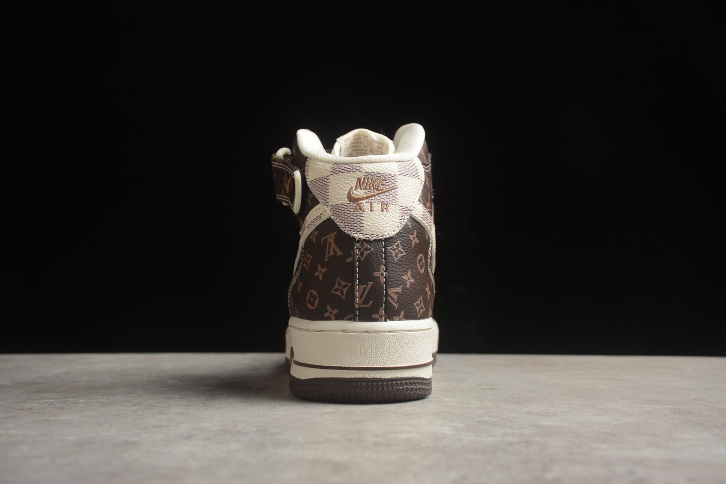 Designer Air Force 1 x LV DV0688 200