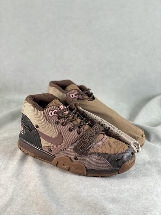 Designer Travis Scott x Air Trainer 1 Wheat DR7515-200