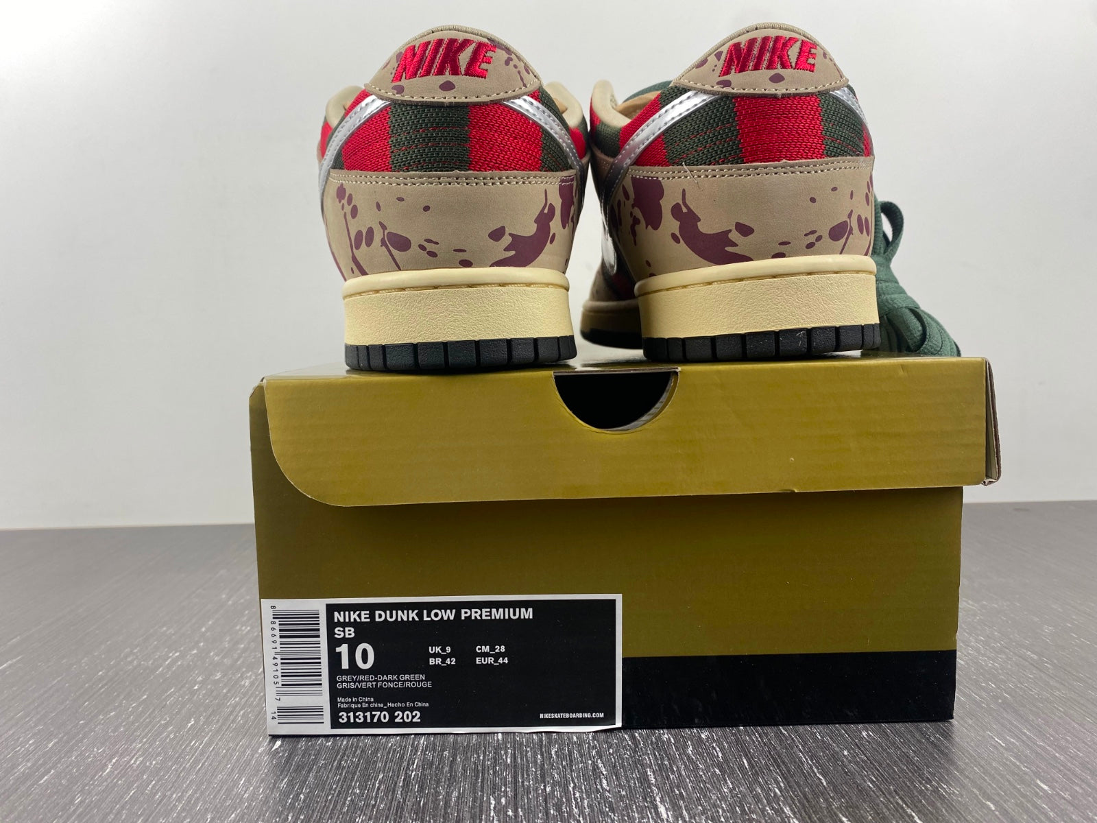 Designer SB Dunk Low “Freddy Krueger”