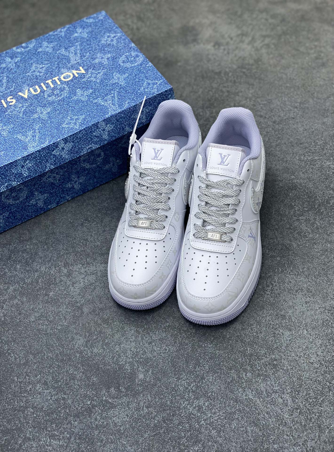 Designer Air Force 1 '07 Low “LV CV0670-200