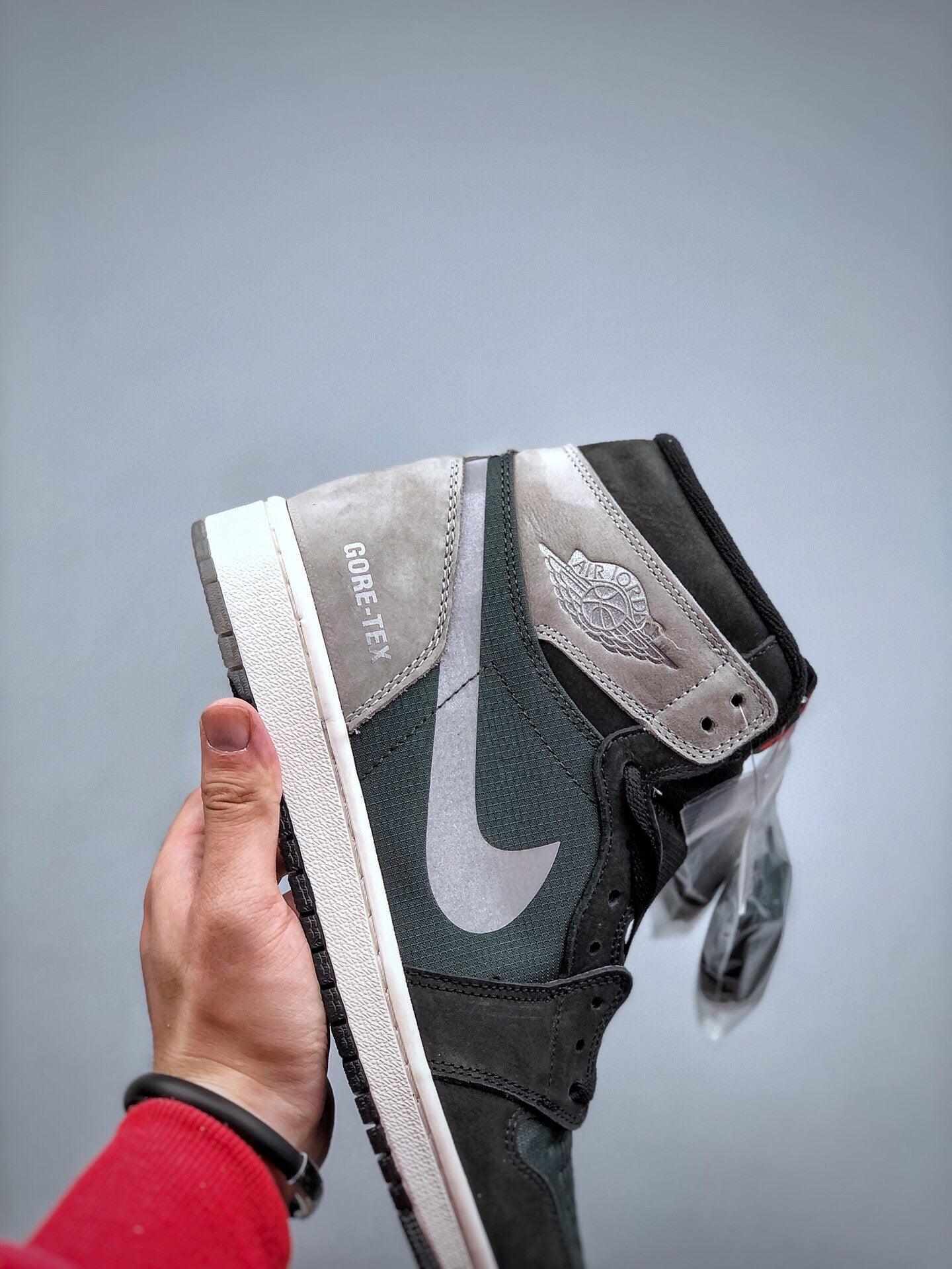 Designer Air Jordan 1 DB2889-001