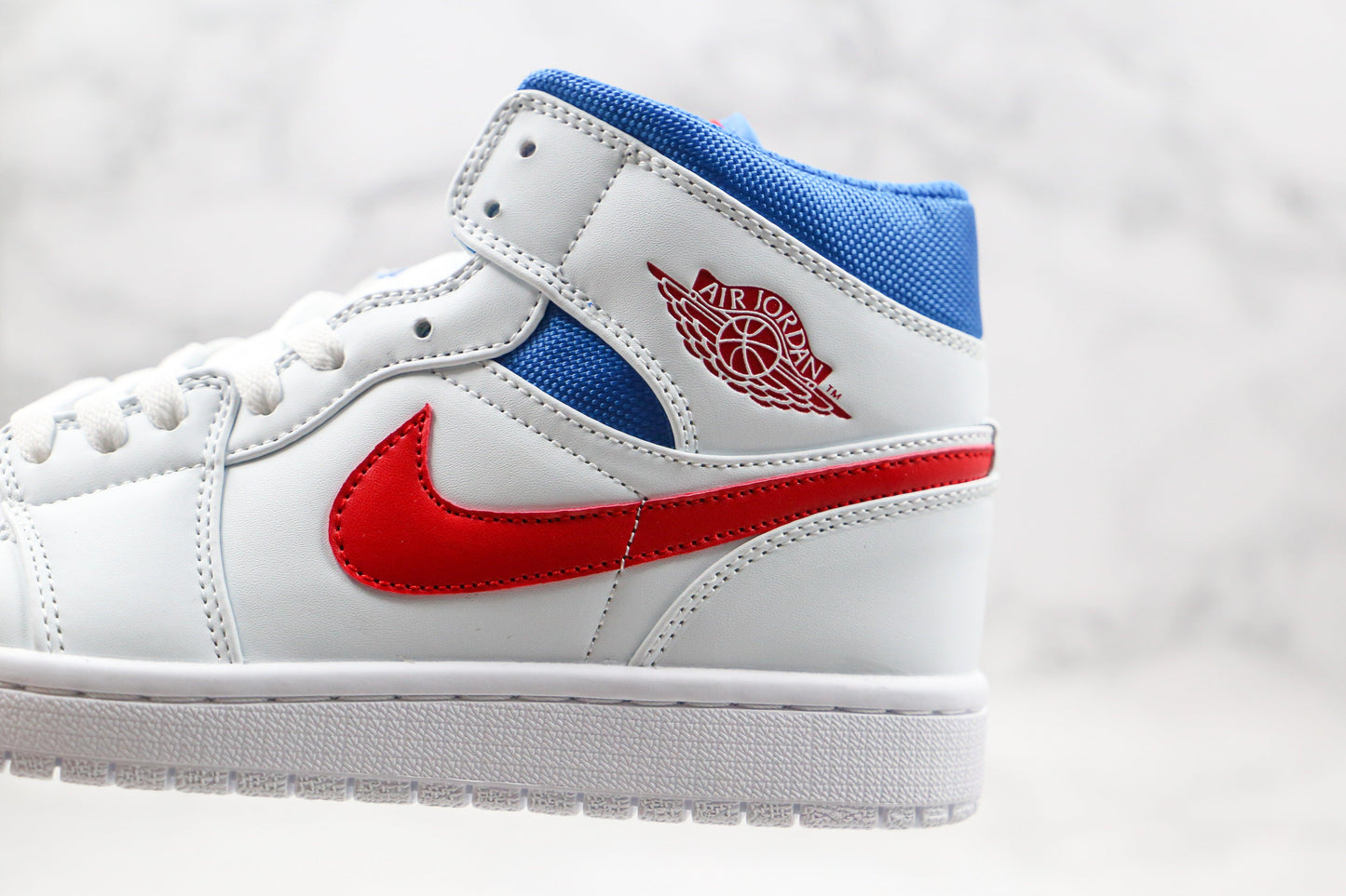 Designer Air Jordan 1 Mid White Blue Red BQ6472-164