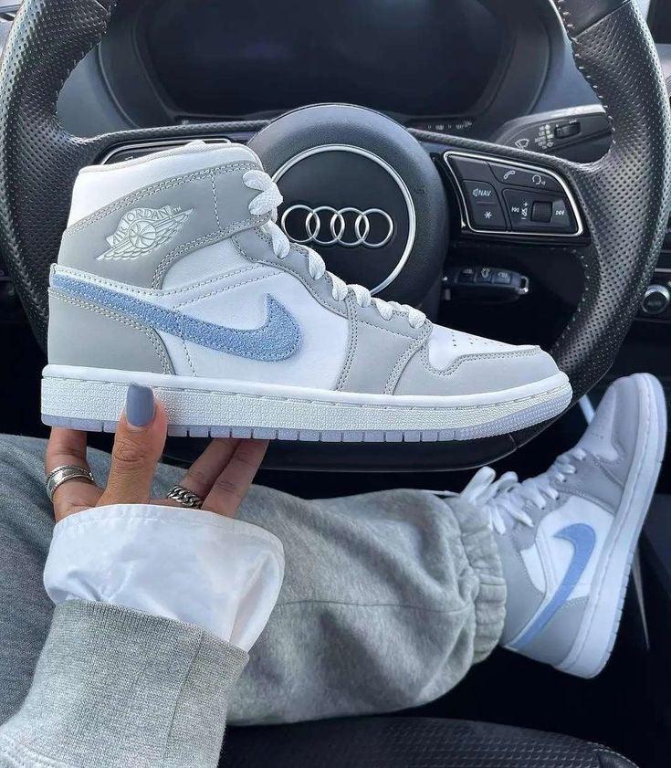 Designer Air Jordan 1 Mid Wolf Grey High Q