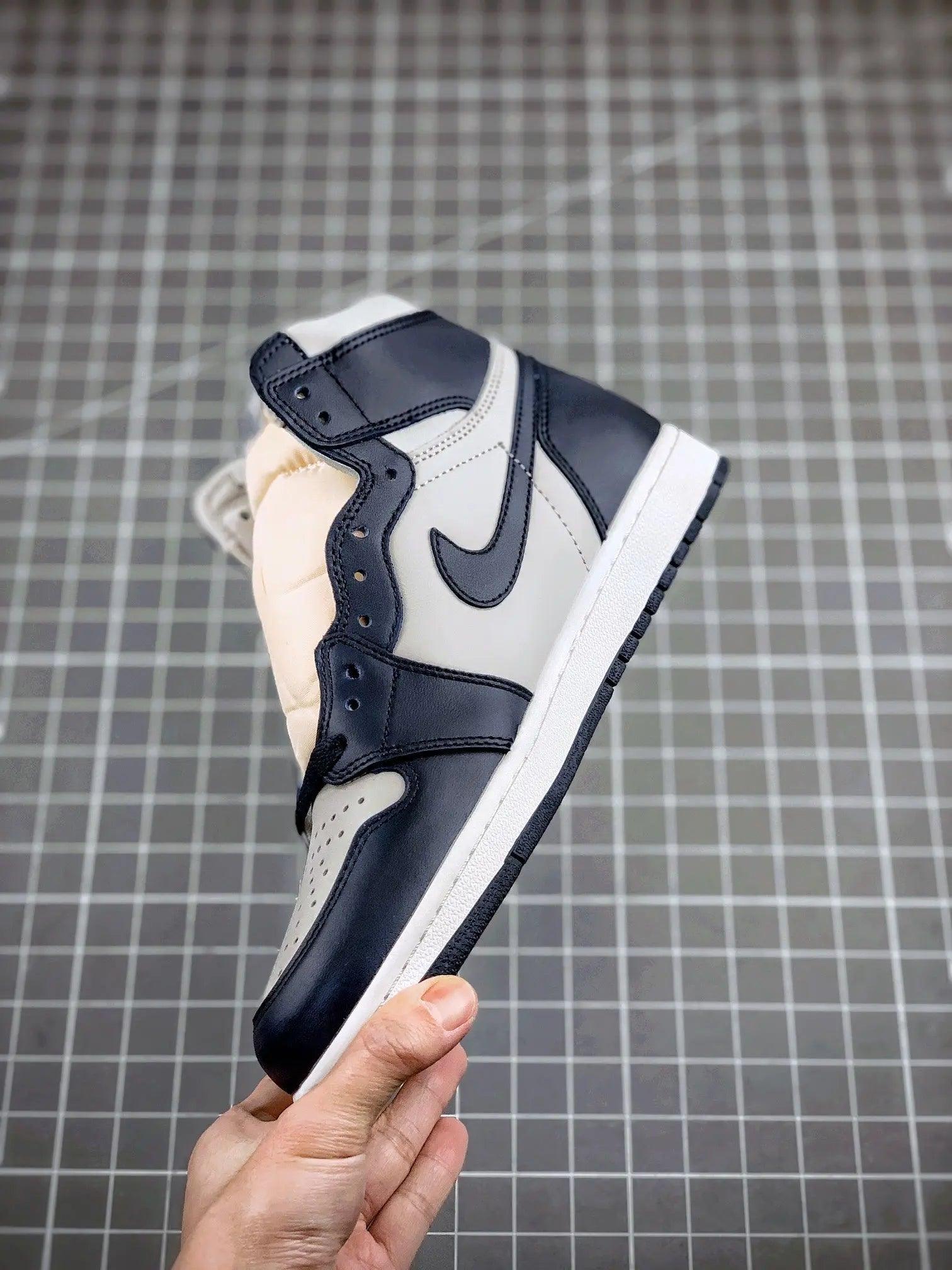 Designer Air Jordan 1 Retro Grey Blue Georgetown