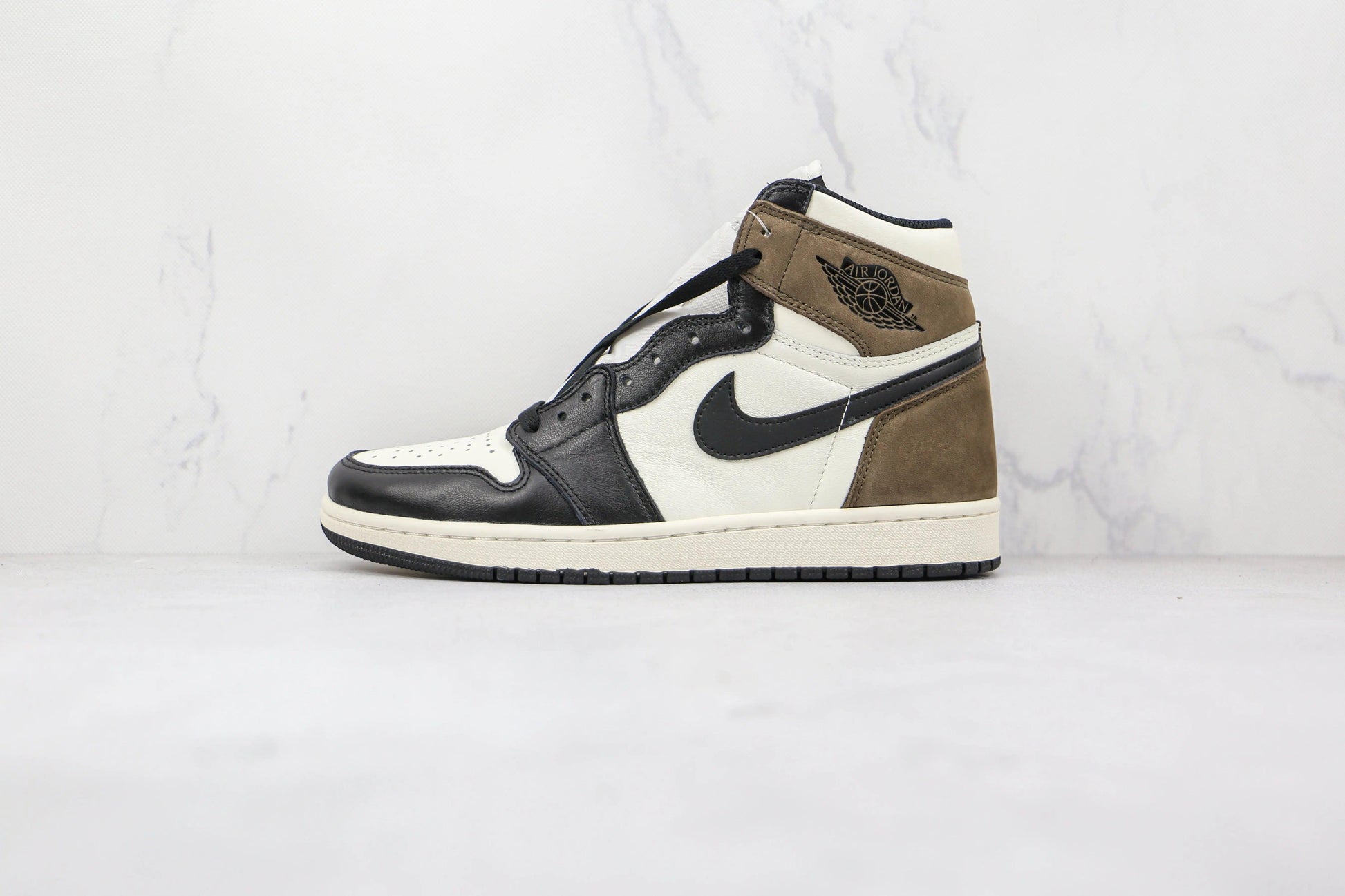 Designer Jordan 1 Retro High Dark Mocha High Q ( Customs And Box ), Jordan 1 Sneakers Active