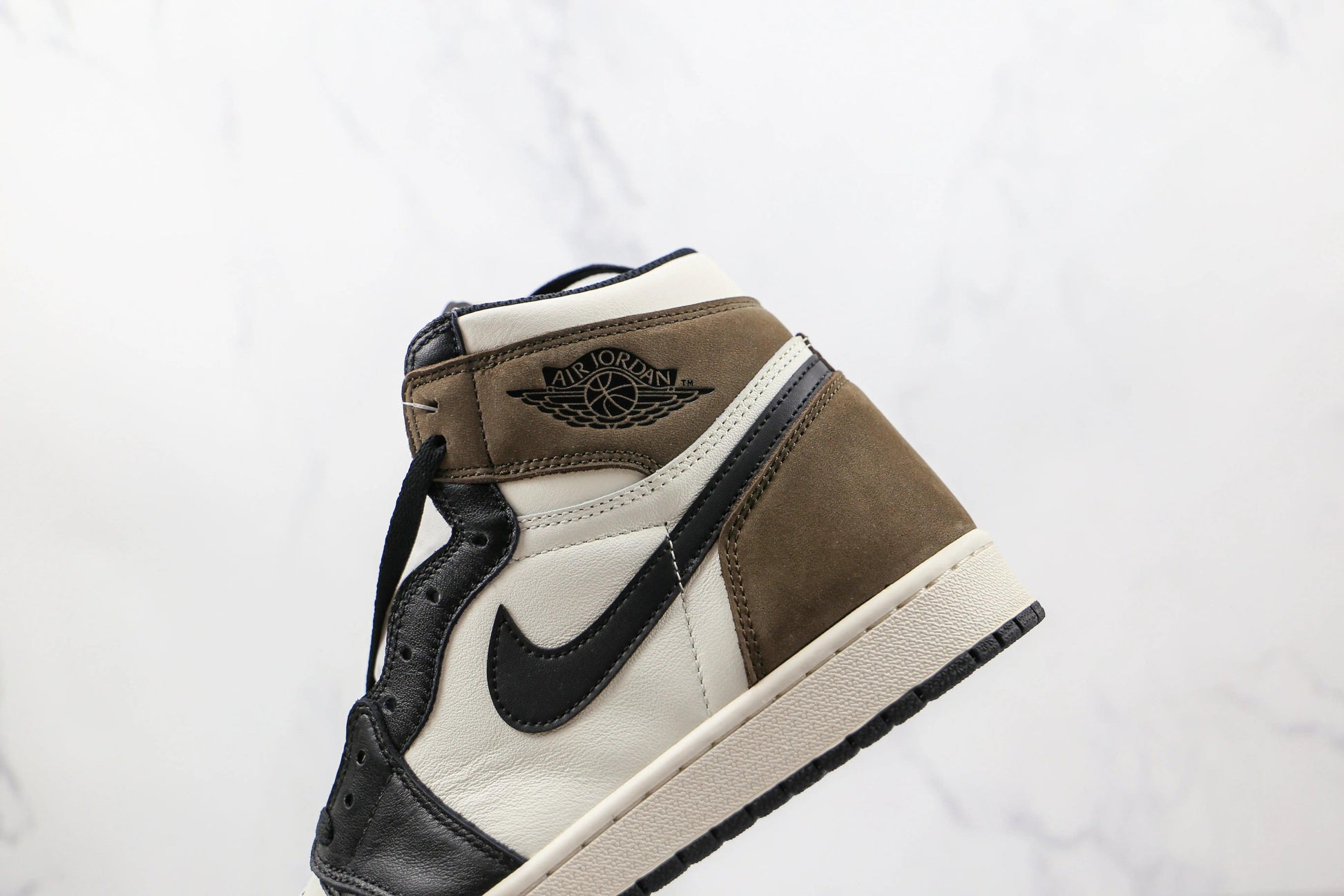 Designer Jordan 1 Retro High Dark Mocha High Q ( Customs And Box ), Jordan 1 Sneakers Active