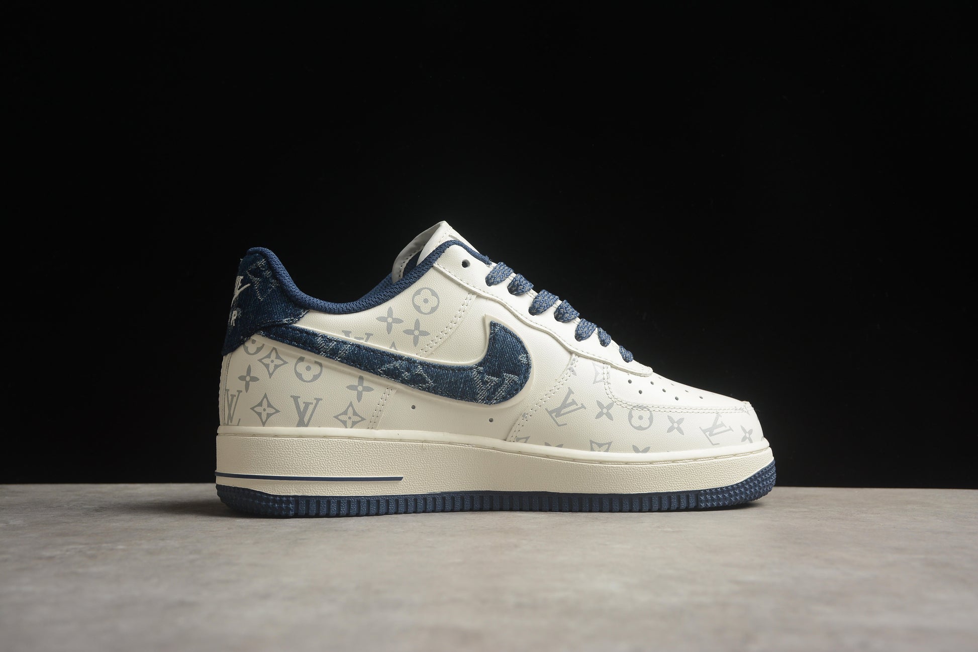 Designer Air Force 1 x LV LU0251-133