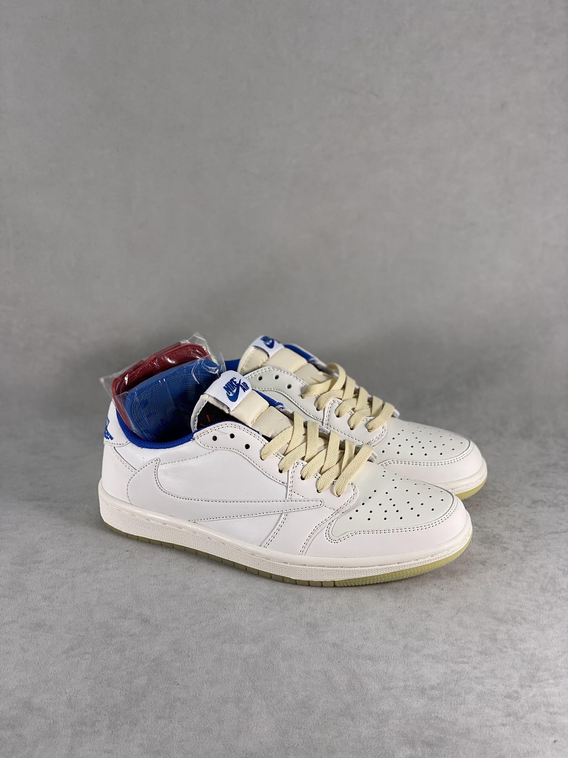 Designer Travis Scott x Fragment x Air Jordan 1 Low DM7866 149