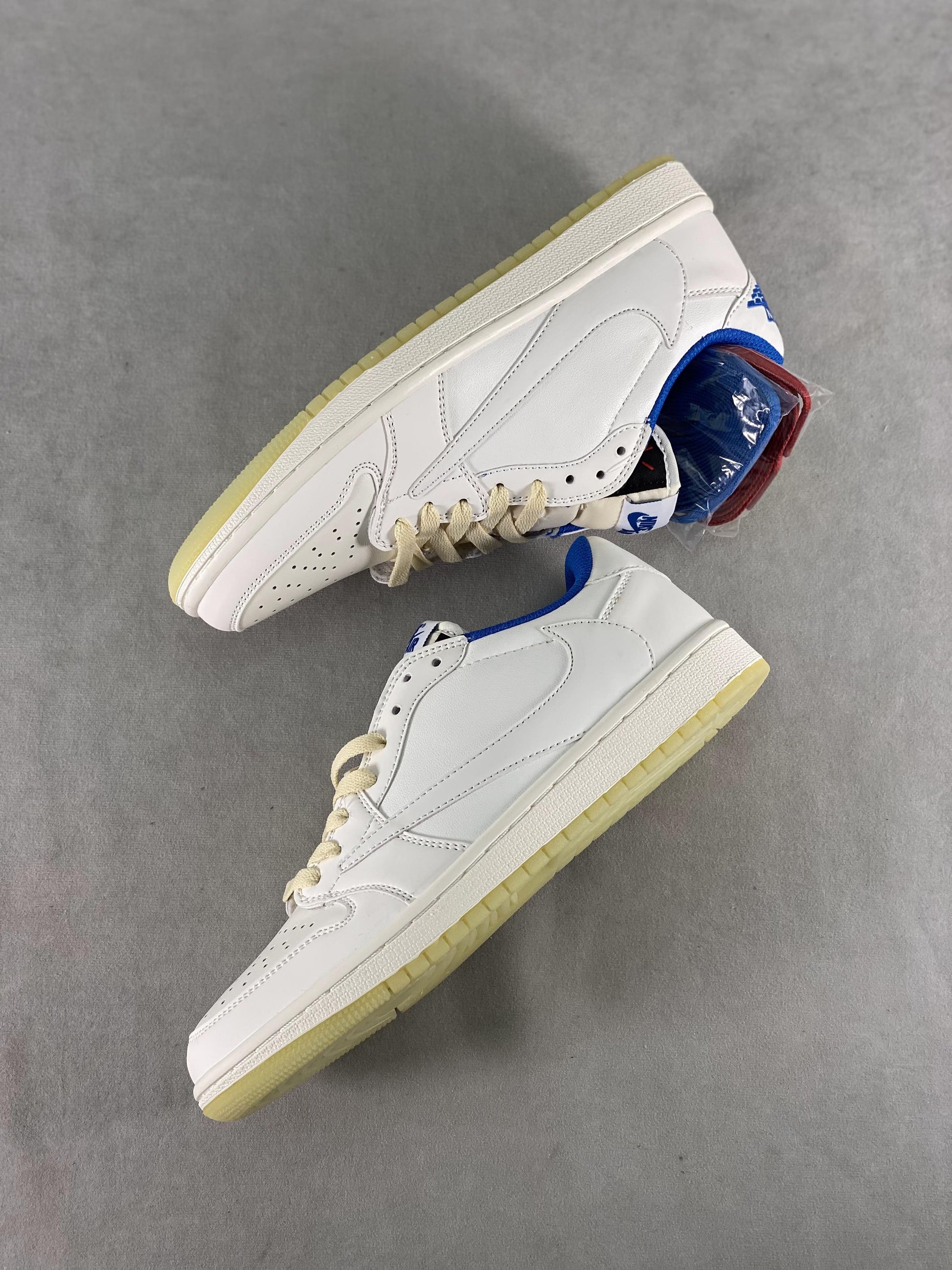 Designer Travis Scott x Fragment x Air Jordan 1 Low DM7866 149