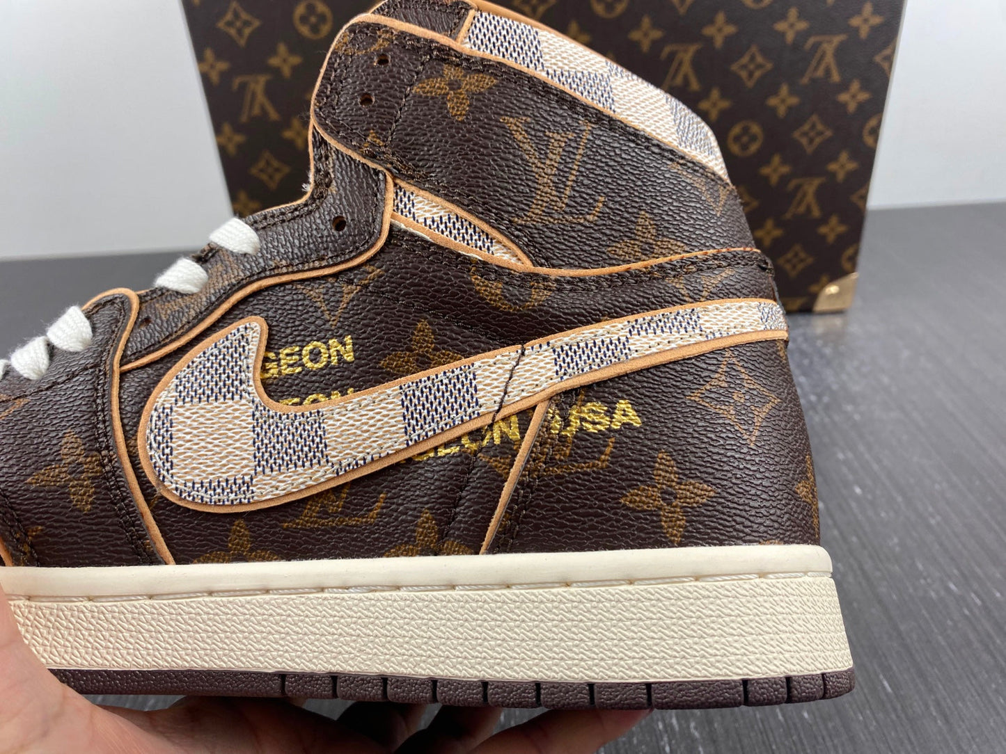 Designer Air Jordan 1 x LV x OFF-W Monogram