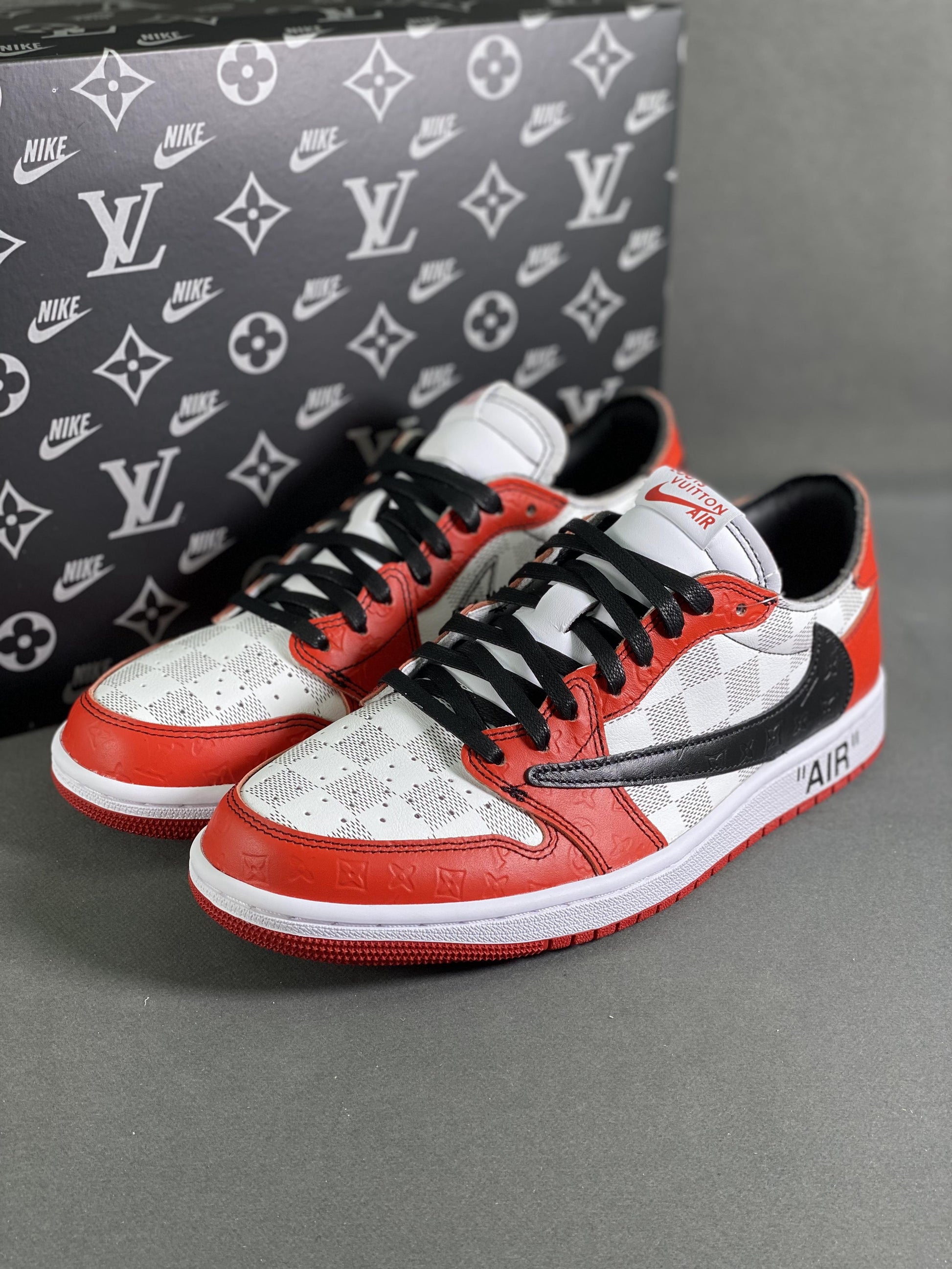 Designer Air Jordan 1 Low x Off-White x Travis Scott DZ2403 006