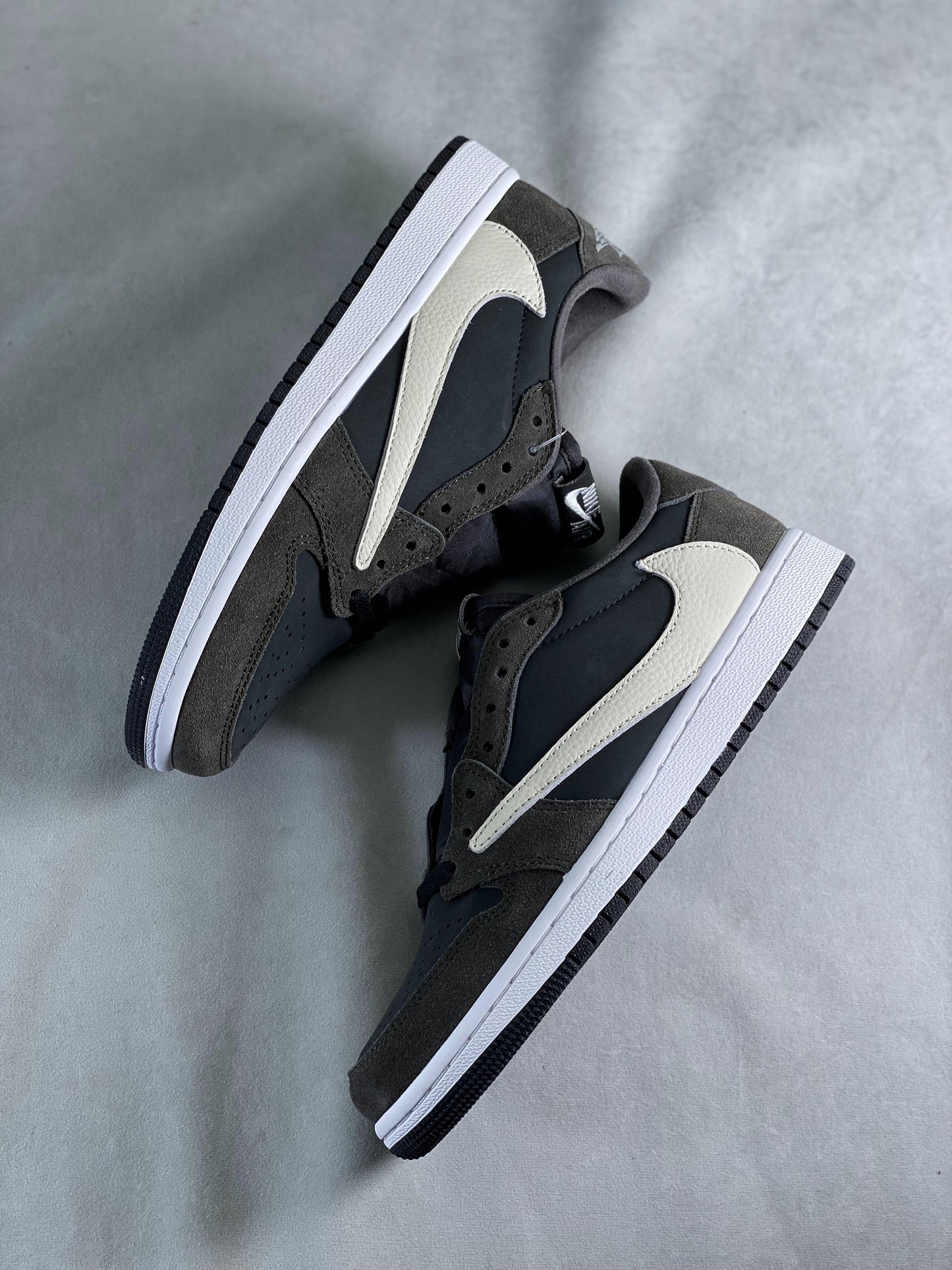 Designer Travis Scott x Fragment x Air Jordan 1 Low TS CQ4277 003