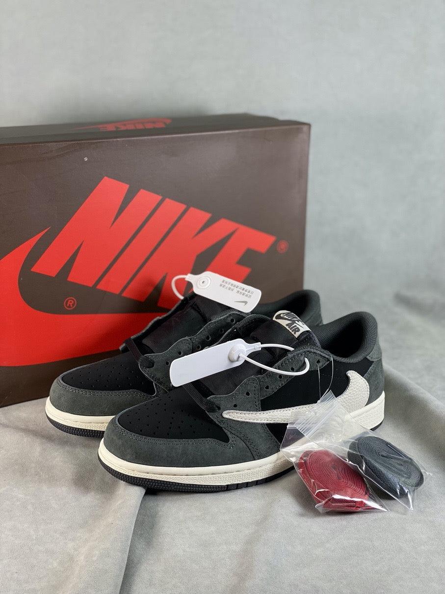 Designer Travis Scott x Fragment x Air Jordan 1 Low DM7866-001