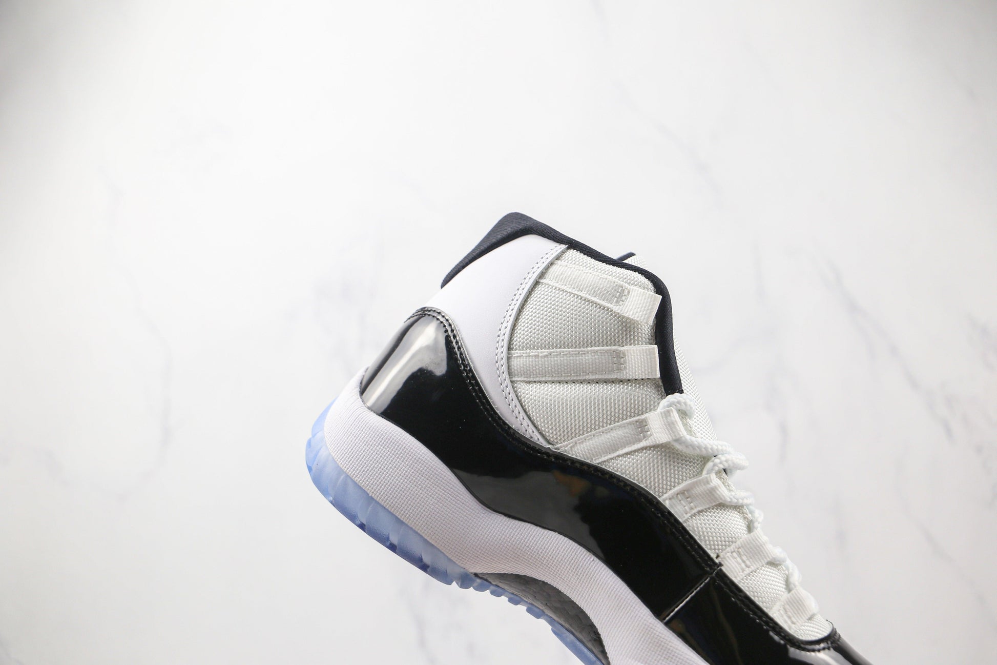 Designer Air Jordan 11 Retro 378037-100