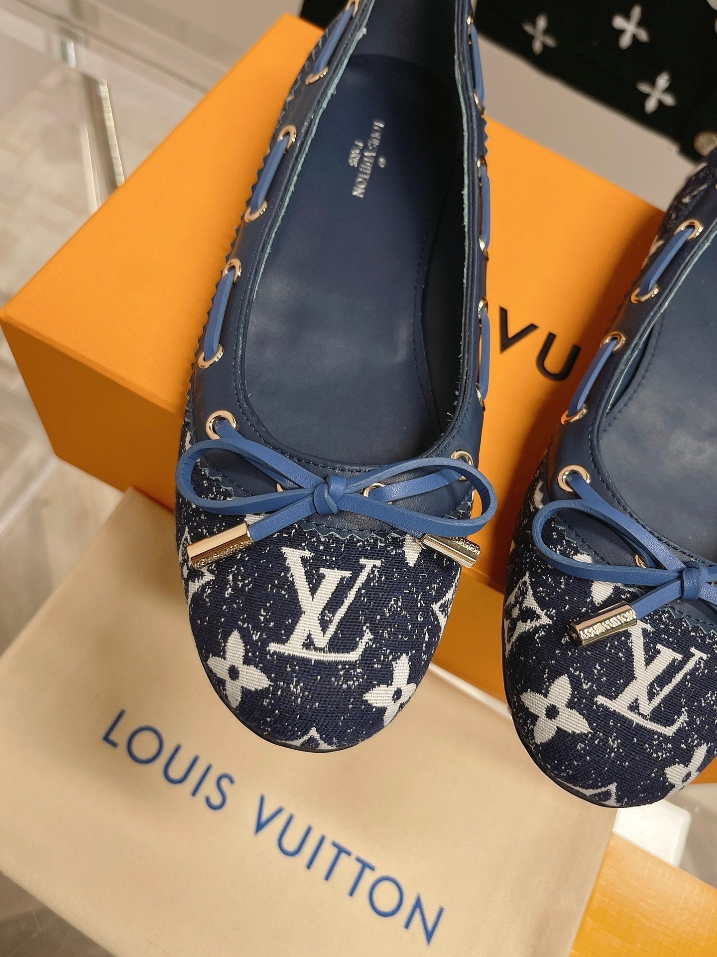 Luxury Shoes - LU-V - 1172