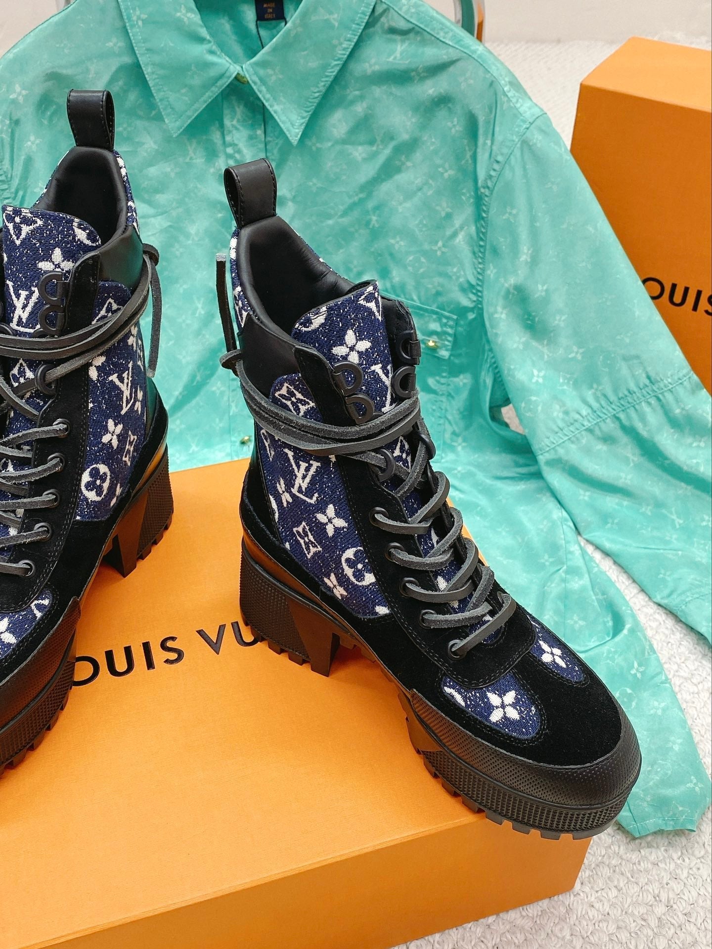 Luxury Shoes - LU-V - 567