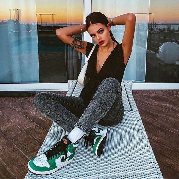 Designer GREEN Jordan 1 High Q ( Customs And Box ), Jordan 1 Sneakers Active