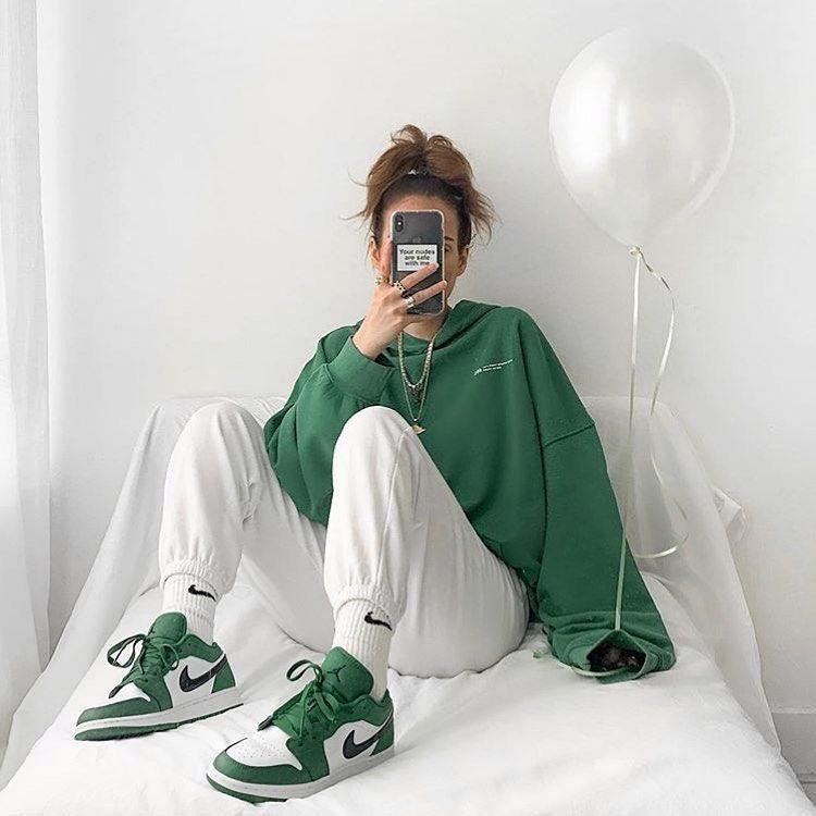 Designer GREEN Jordan 1 High Q ( Customs And Box ), Jordan 1 Sneakers Active