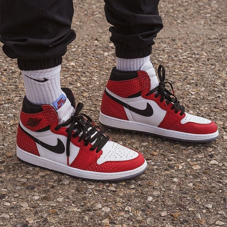 Designer RED Black White Jordan 1 CHICAGO High Q AJ1 UNISEX ( Customs And Box ), Jordan 1 Sneakers FREE SHIPPING WITH FEDEX