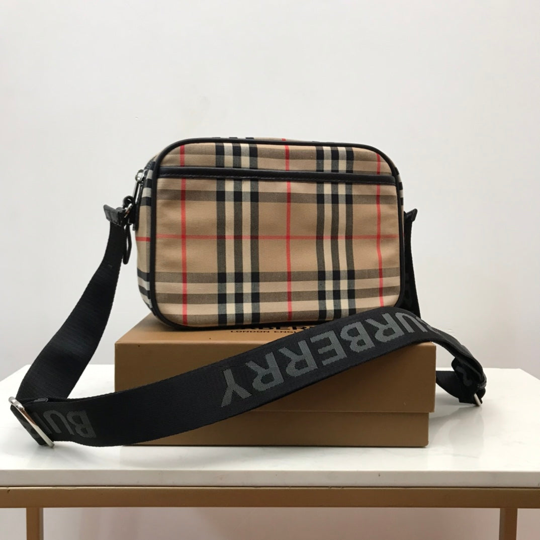 BB Vintage Check And Crossbody Bag For Men, Bags 8.6in/22cm