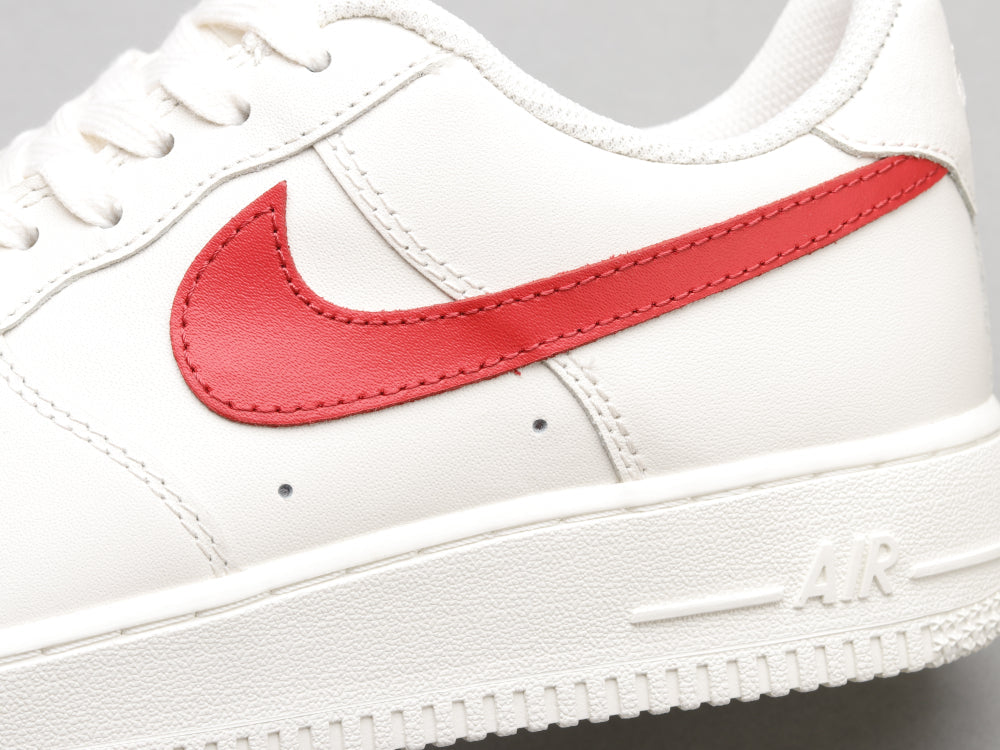 VO - AF1 retro white red low top