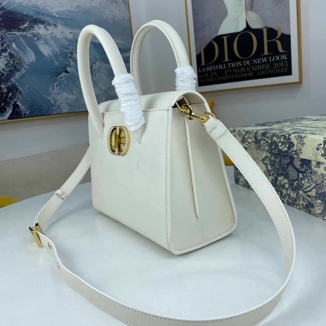 VO - AF Handbags DIR 078