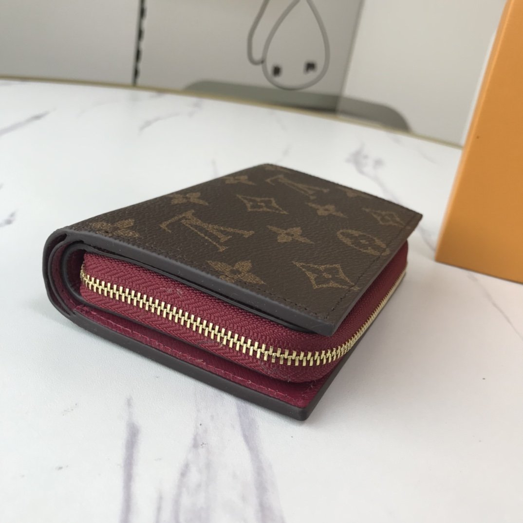 VO - AF Wallets LUV 040