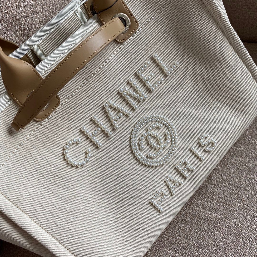 Chanel Deauville Tote Tweed Bag Summer Collection White For Women 15.7in/40cm