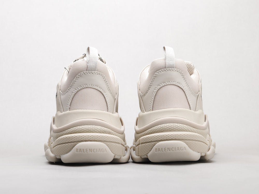 VO - Bla Triple-S Generation Milk Tea Sneaker