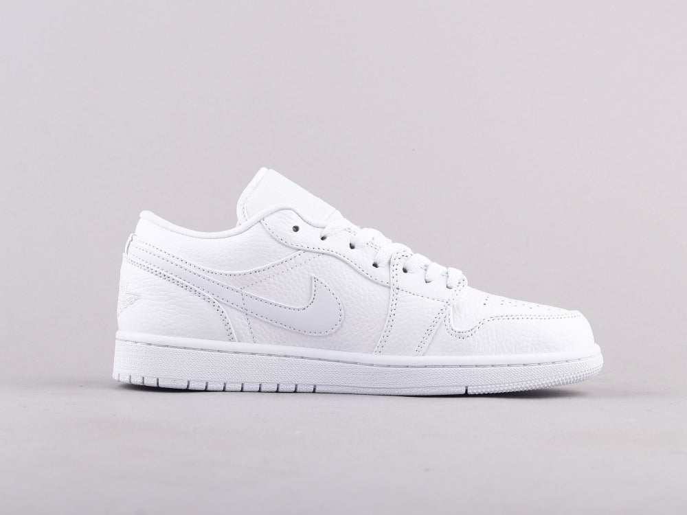 VO - AJ1 pure white