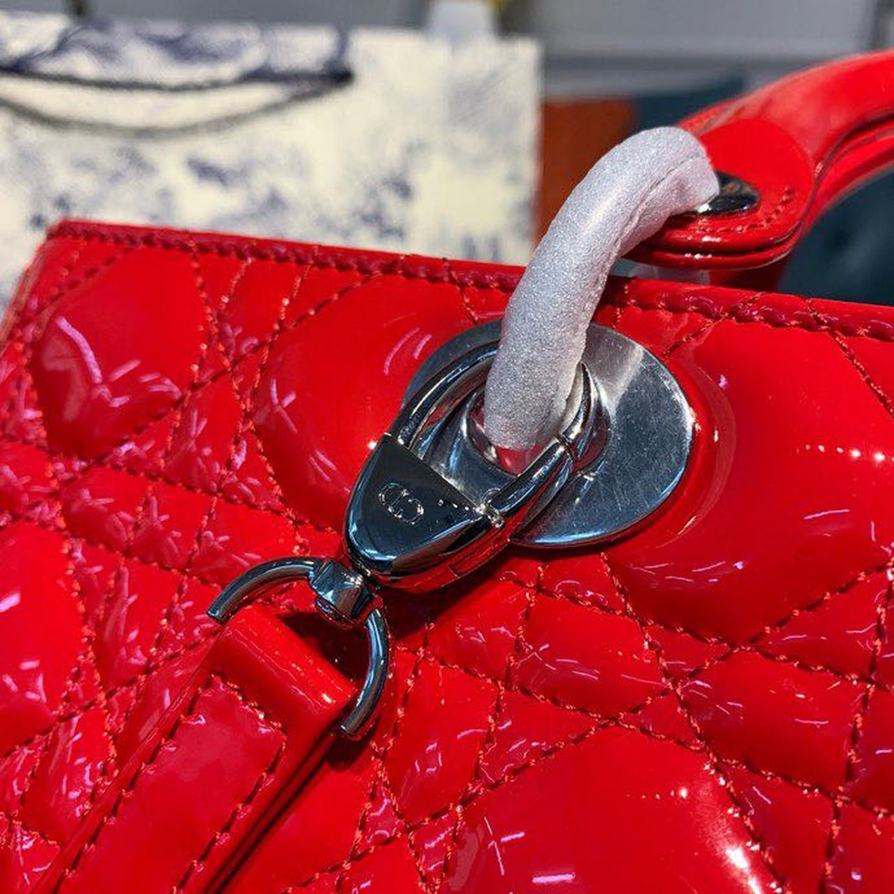 DI Large Lady Bag Silver Hardware Red Patent For Women 12.5in/32cm CD