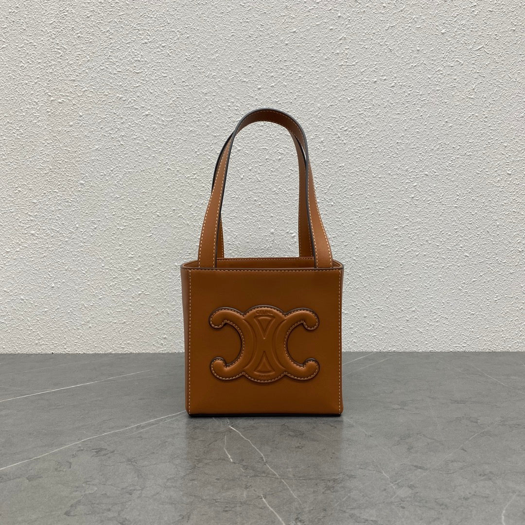 CE Cube Bag Cuir Triomphe Square Tan For Women 6in/15cm 