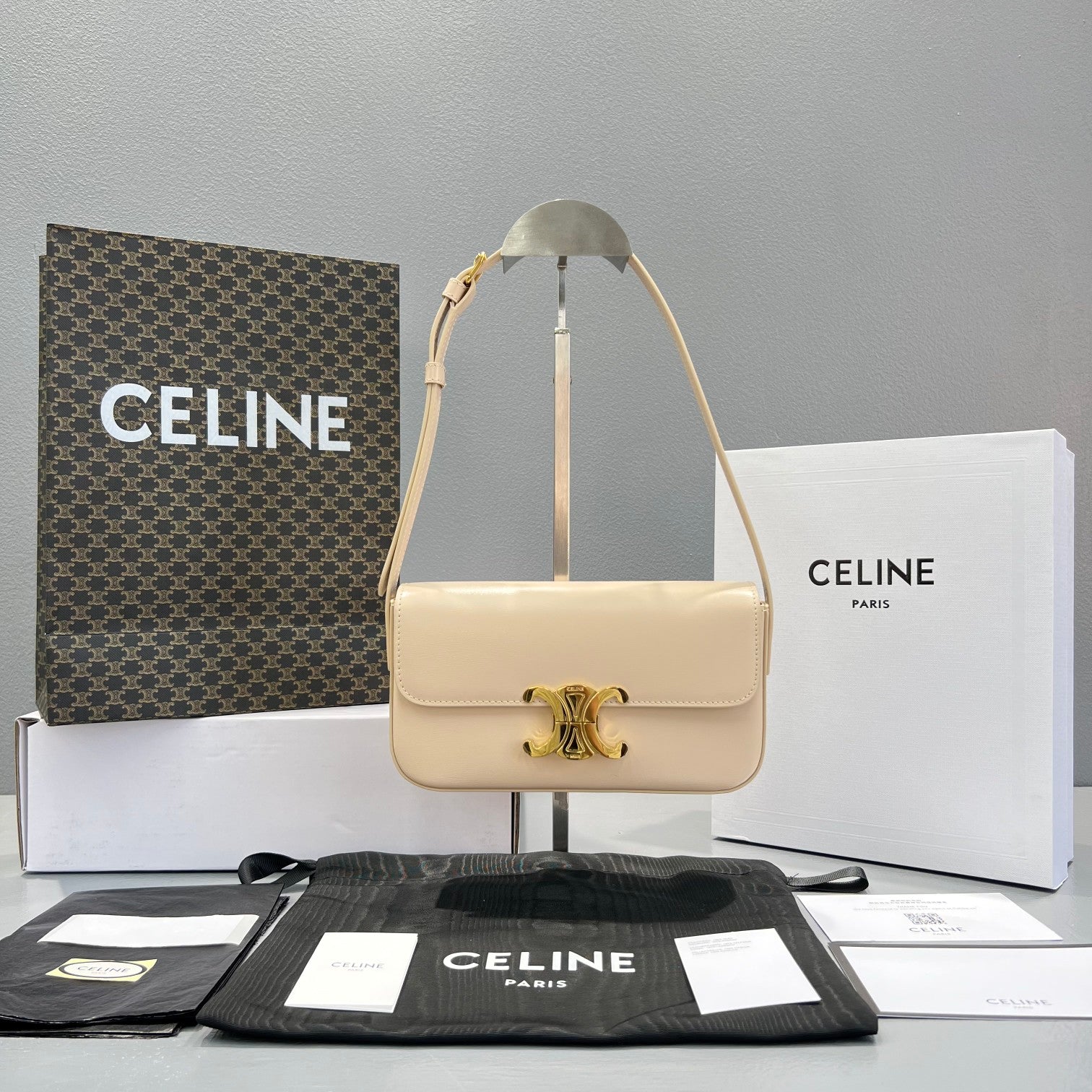 CE Triomphe Shoulder Bag Beige For Women 8in/20.5cm