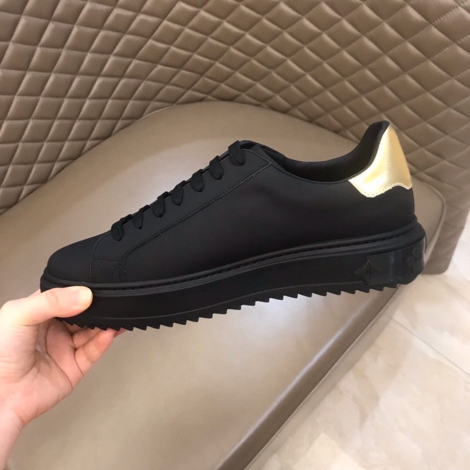 VO - LUV Casual Slip Black Sneaker