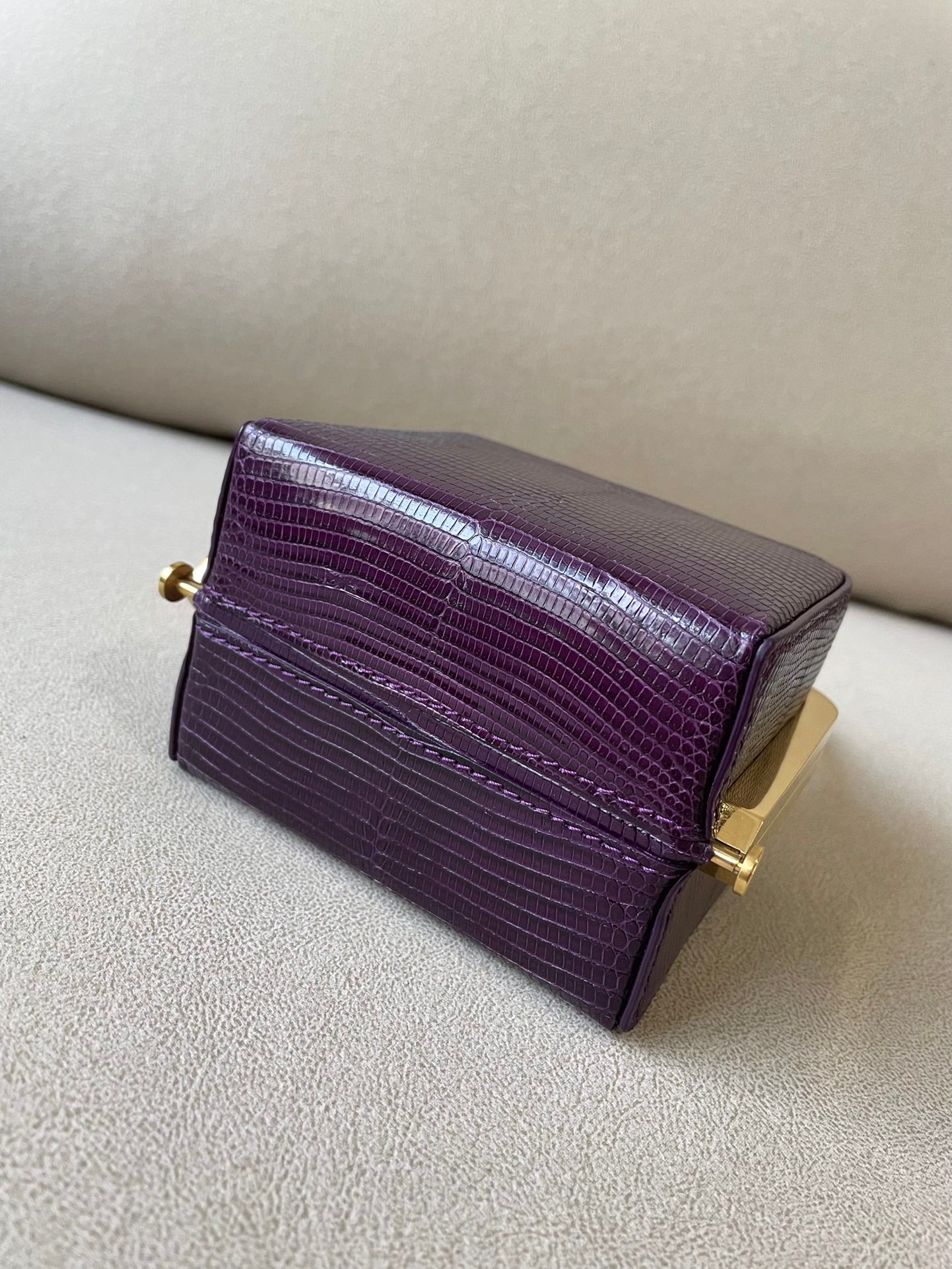 CE Triomphe Minaudiere In Lizard Violet For Women 4in/10cm