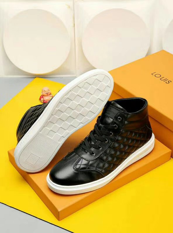 VO - LUV HIgh Top Metal Black Sneaker