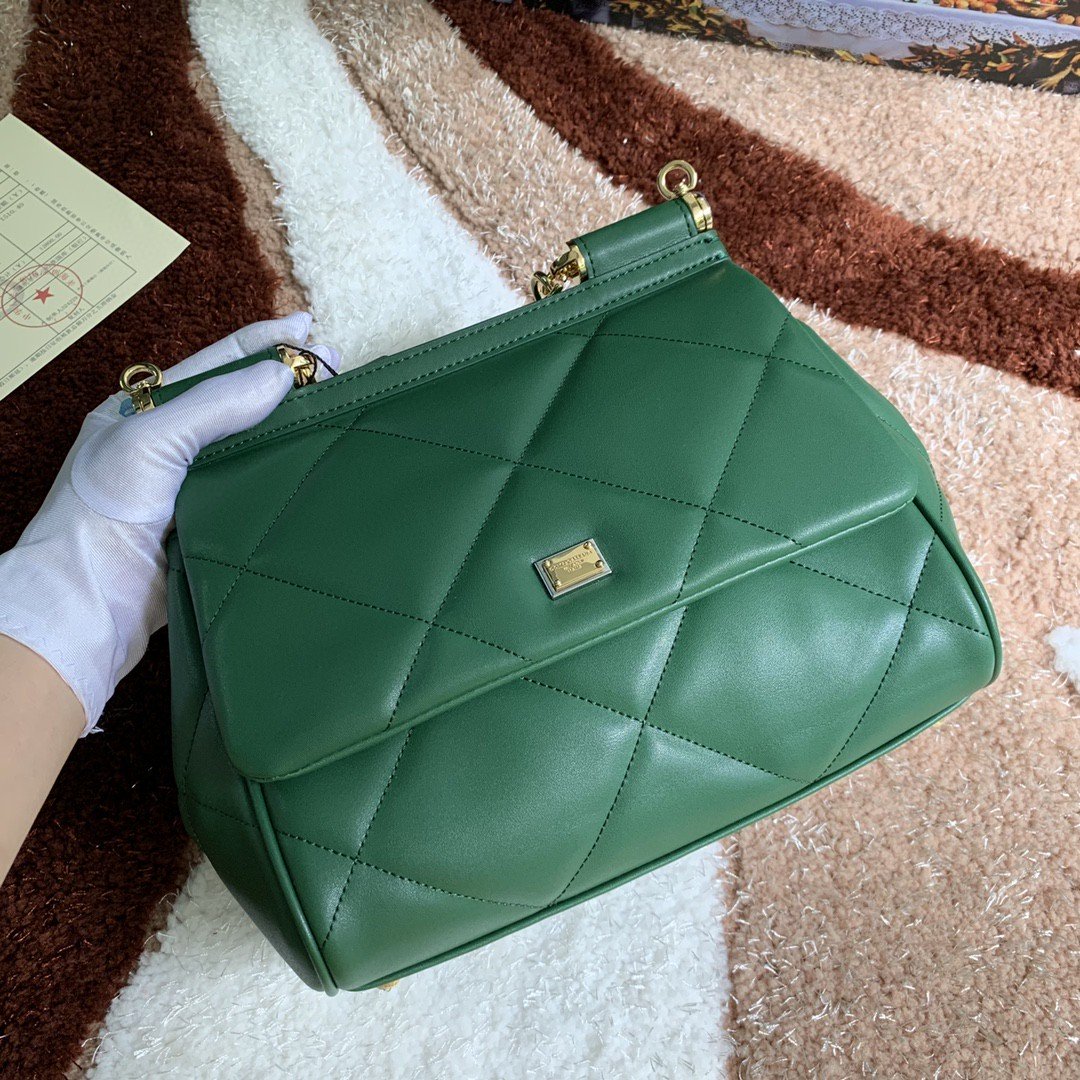 DG Medium Sicily Bag In Quilted Green For Women 10.2in/26cm DG