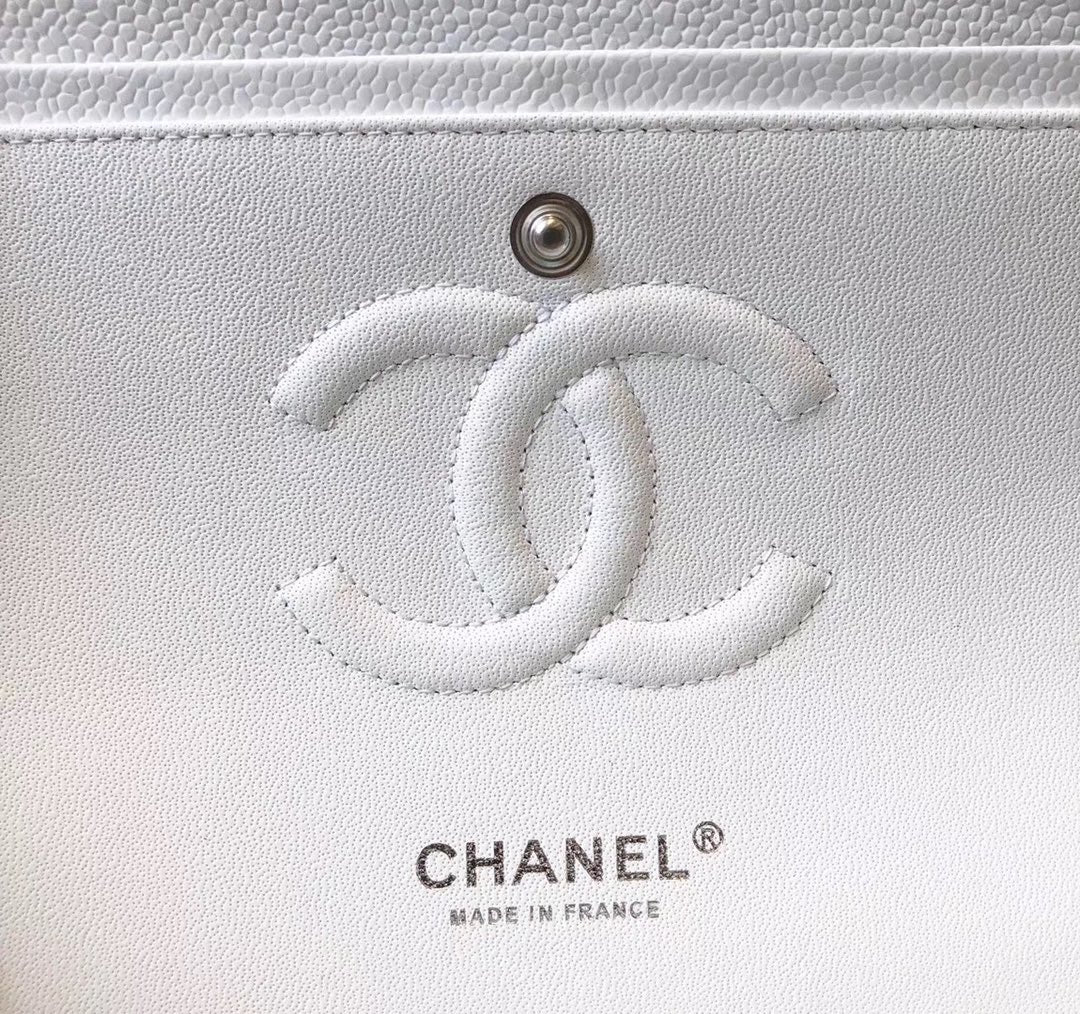 Chanel Classic Medium Flapbag Silver Hardware White 10in/25.5cm